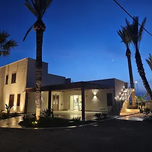 https://affitta-camere-loasi-delle-saline.sicilyhotelsitaly.net